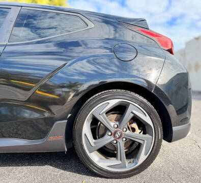 2019 Hyundai Veloster