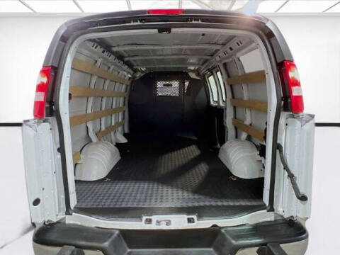 2024 Chevrolet Express 2500