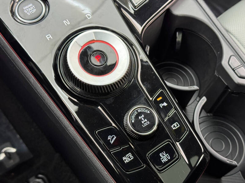 2023 Kia Sportage Plug-In Hybrid X-Line Prestige