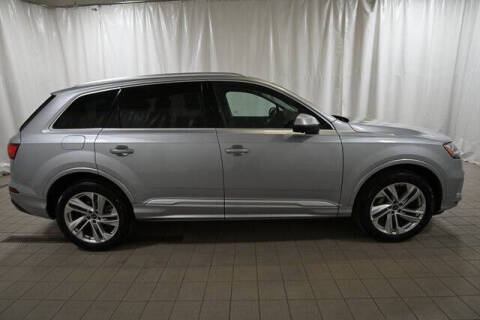 2022 Audi Q7 quattro Premium Plus 55 TFSI