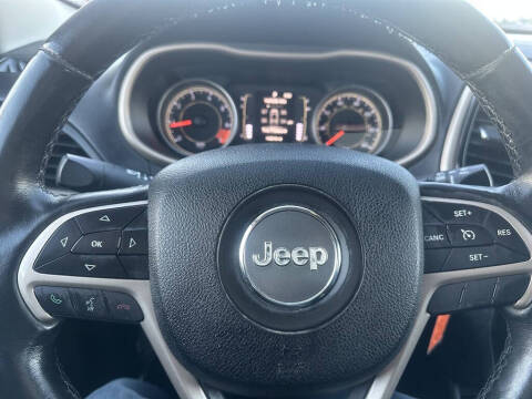 2015 Jeep Cherokee Sport