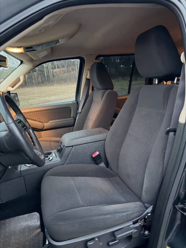 2010 Ford Explorer XLT