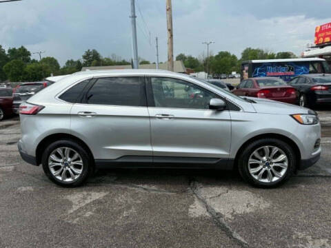 2019 Ford Edge Titanium