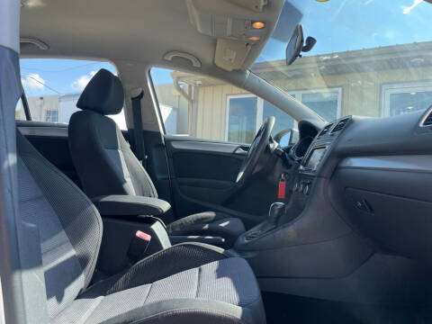 2014 Volkswagen Golf