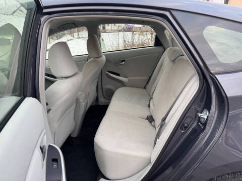 2012 Toyota Prius Two