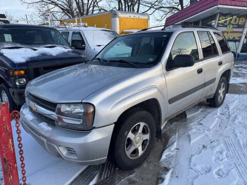 2005 Chevrolet TrailBlazer for sale at Burns Quality Auto Sales LLC in Mount Clemens MI