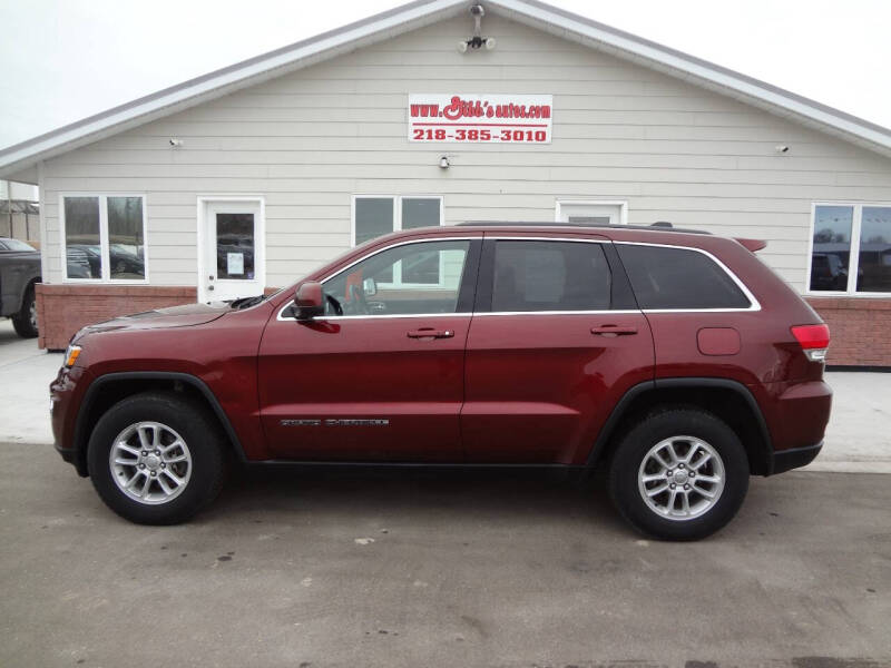 2018 Jeep Grand Cherokee for sale at GIBB'S 10 SALES LLC in New York Mills MN