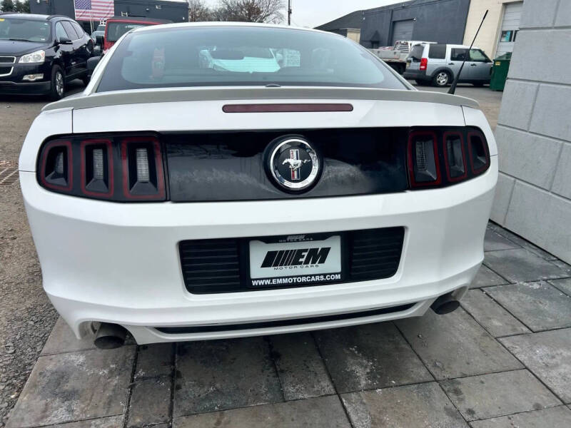 2013 Ford Mustang V6 Premium