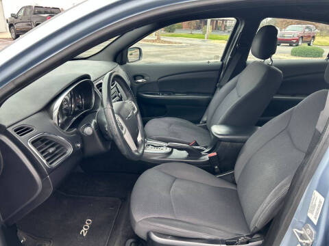 2014 Chrysler 200 Touring