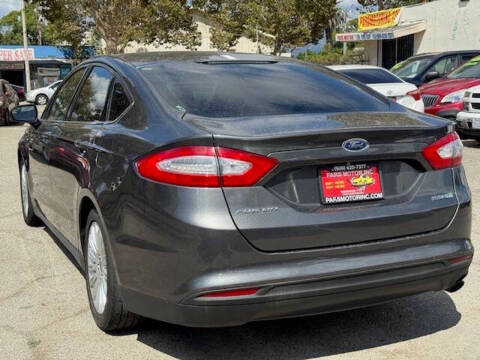 2015 Ford Fusion Hybrid S