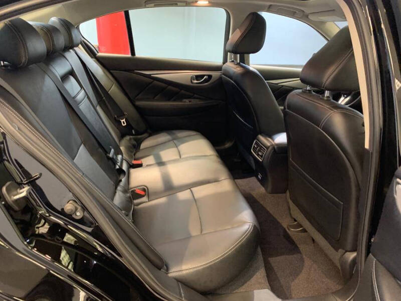 2022 Infiniti Q50 Luxe