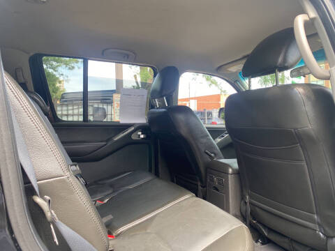 2011 Nissan Pathfinder Silver Edition