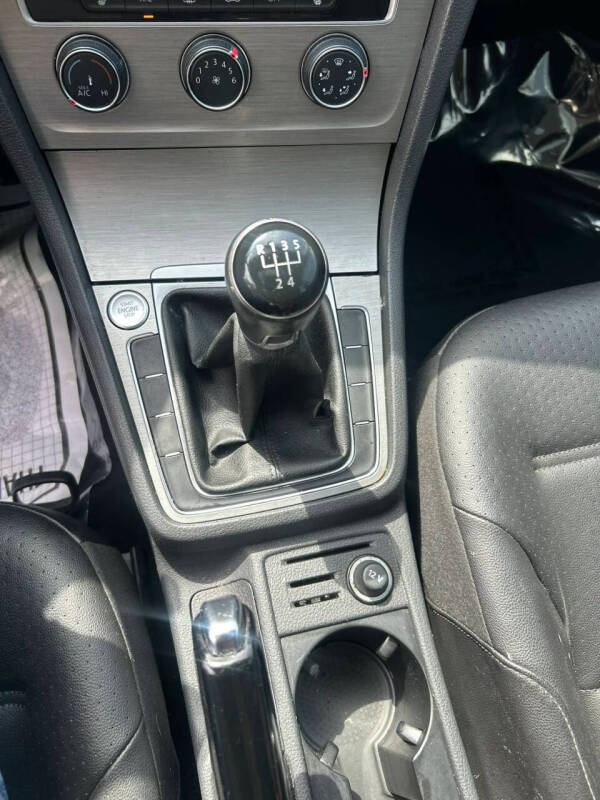 2017 Volkswagen Golf
