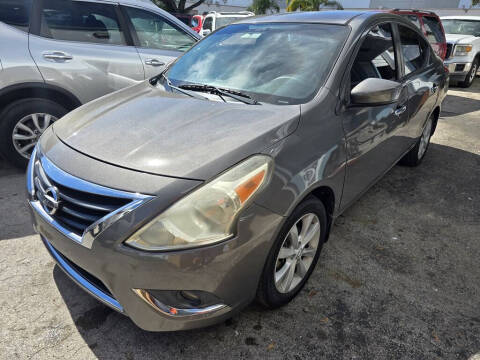 2015 Nissan Versa