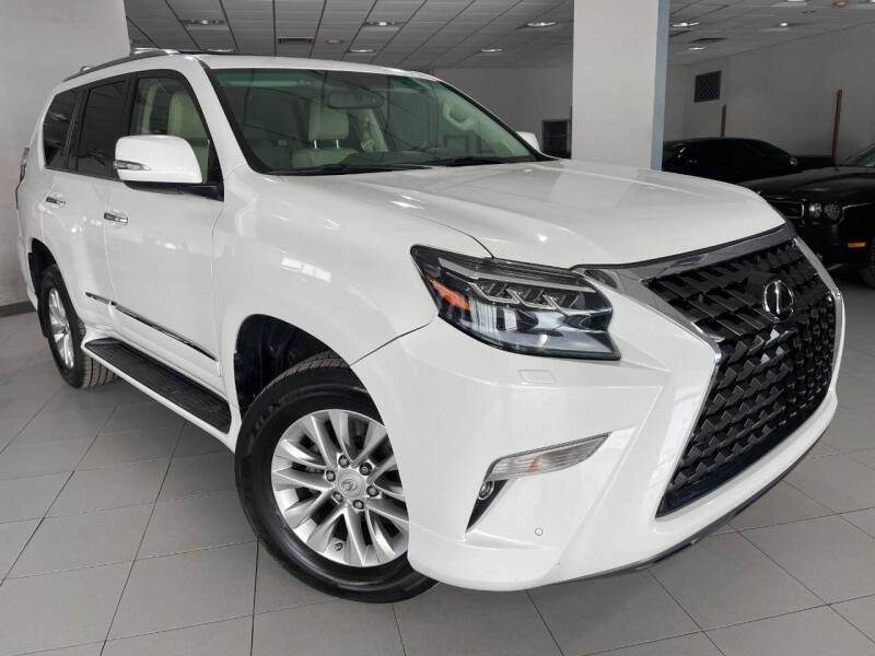 2016 Lexus GX Base's photo