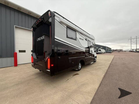 2025 Mercedes-Benz Sprinter