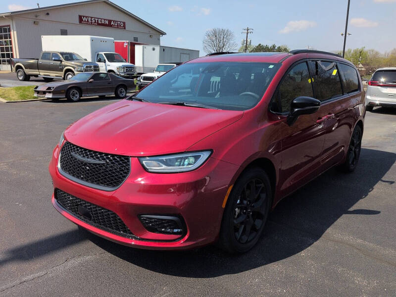 2025 Chrysler Pacifica Limited