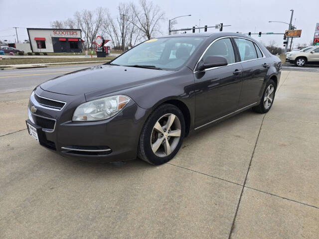 2011 Chevrolet Malibu for sale at Bigfoot Auto in Hiawatha, IA