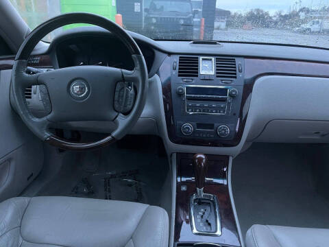 2006 Cadillac DTS Luxury I