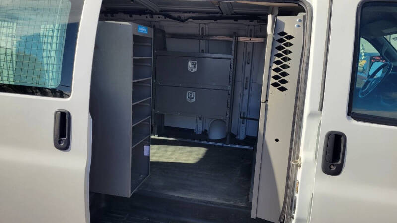 2019 Chevrolet Express 2500