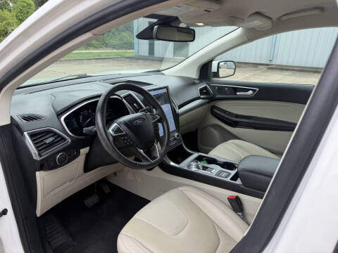 2021 Ford Edge Titanium