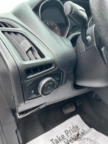 2012 Ford Focus SE