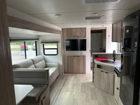 2024 Winnebago 30 BH ACCESS