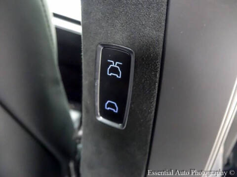 2022 Tesla Model X Plaid