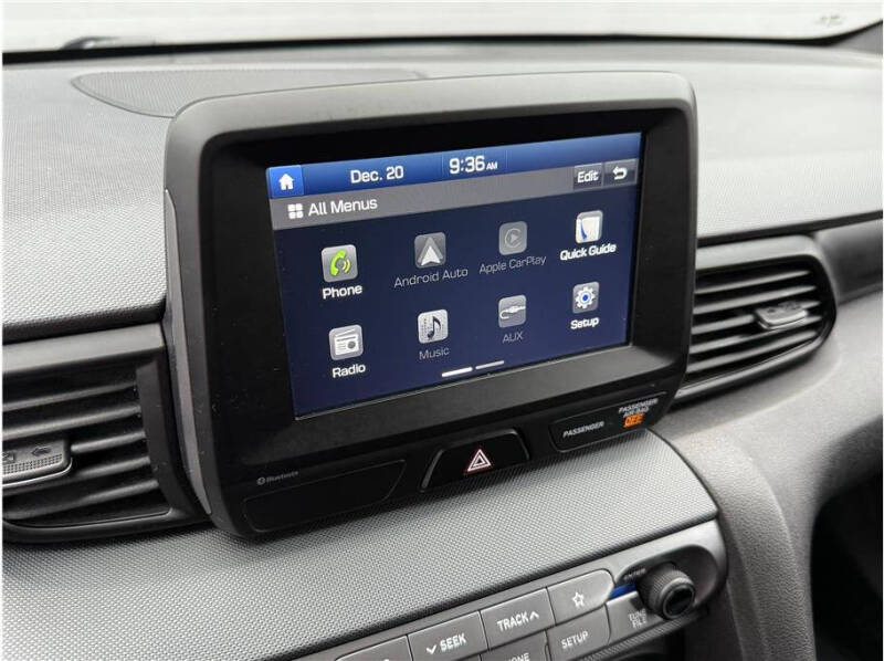 2020 Hyundai Veloster