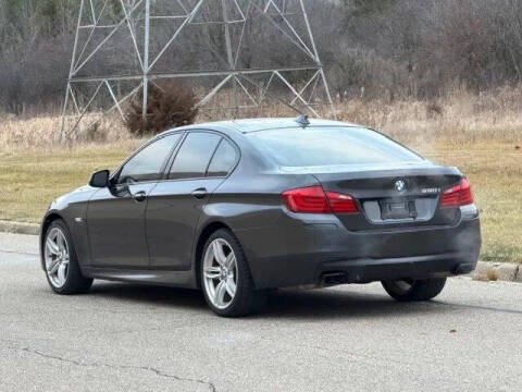 2011 BMW 5 Series 550i