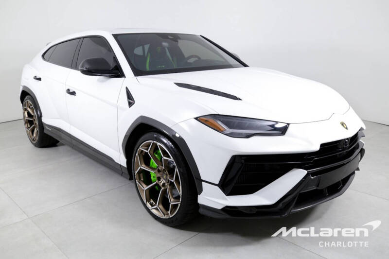 2023 Lamborghini Urus Performante
