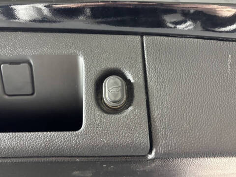 2020 Cadillac Escalade ESV Premium Luxury