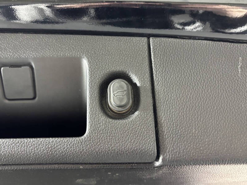 2020 Cadillac Escalade ESV Premium Luxury