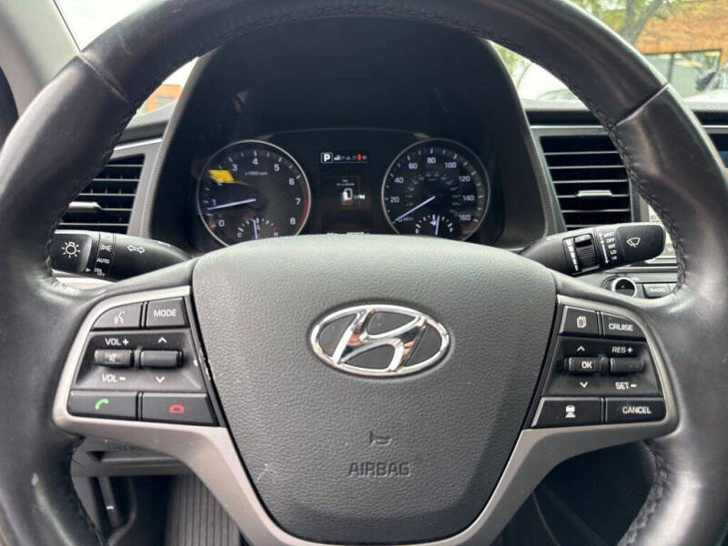 2017 Hyundai Elantra