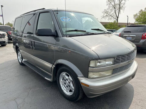 2005 Chevrolet Astro for sale at Newcombs North Certified Auto Sales in Metamora MI