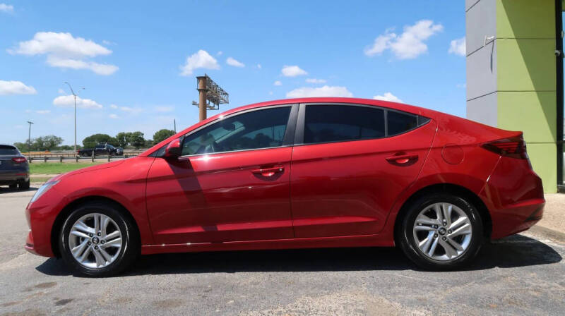 2019 Hyundai Elantra