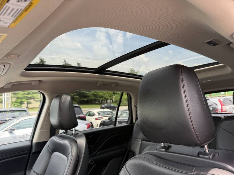 2023 Lincoln Aviator Standard