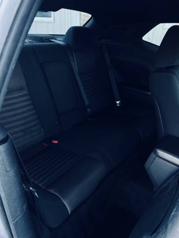 2014 Dodge Challenger SXT