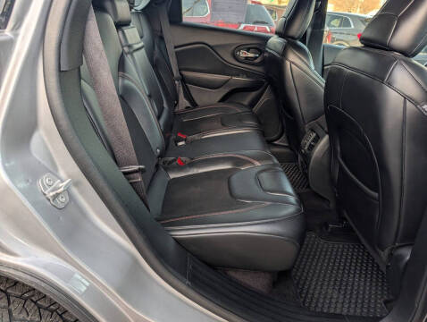 2019 Jeep Cherokee Trailhawk