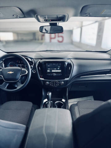 2018 Chevrolet Traverse LS