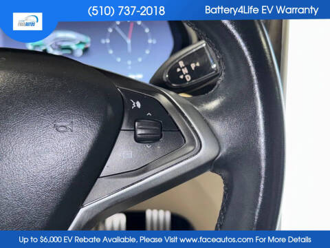 2013 Tesla Model S Performance