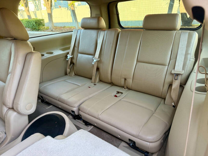 2012 Cadillac Escalade ESV Luxury