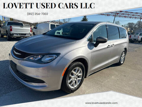 2017 Chrysler Pacifica for sale at Lovett Used Cars LLC in Washington IN