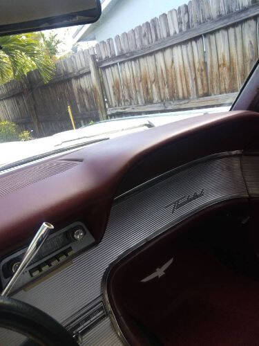 1961 Ford Thunderbird