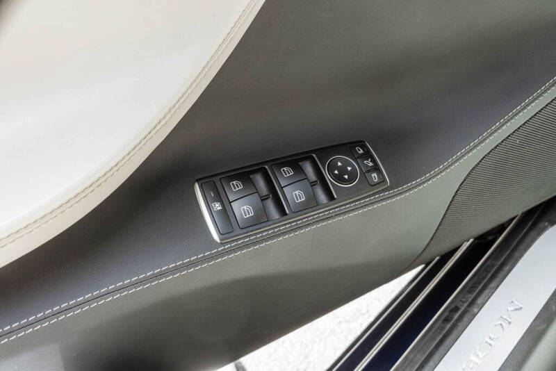 2020 Tesla Model S
