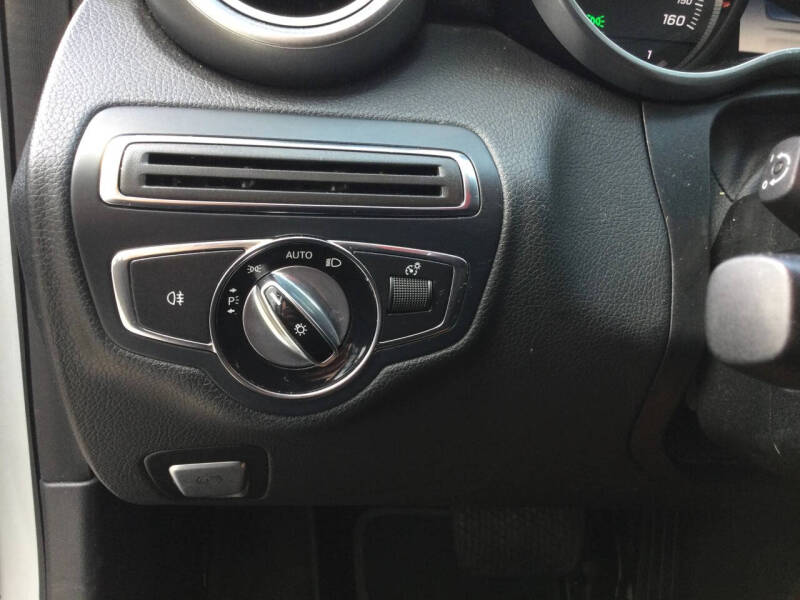 2016 Mercedes-Benz C-Class