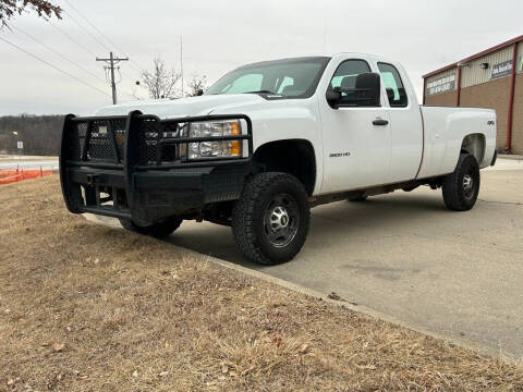 2013 Chevrolet Silverado 2500HD for sale at D & G Auto Group in De Soto IA