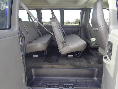 2017 Chevrolet Express LT 3500