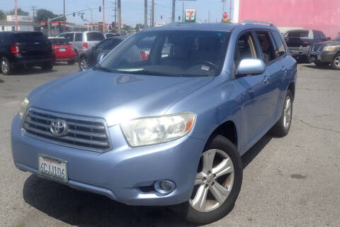 2008 Toyota Highlander for sale at Universal Auto in Bellflower CA