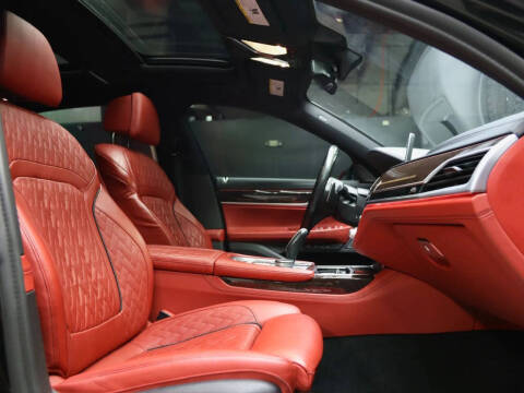 2022 BMW 7 Series 740i xDrive